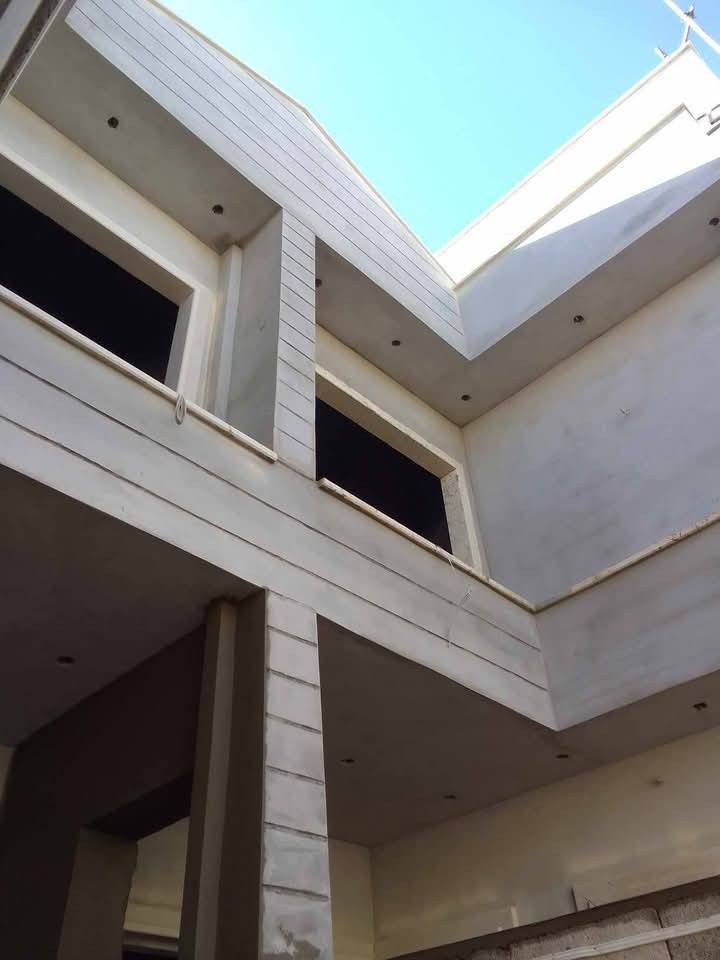 خلفه #لبخ #مخمر #معجون داخلي خارجي #واجهات #فوم #صبغ داخلي وخارجي اسعار مناسبه البصره لبخ بياض معجون. ***********
