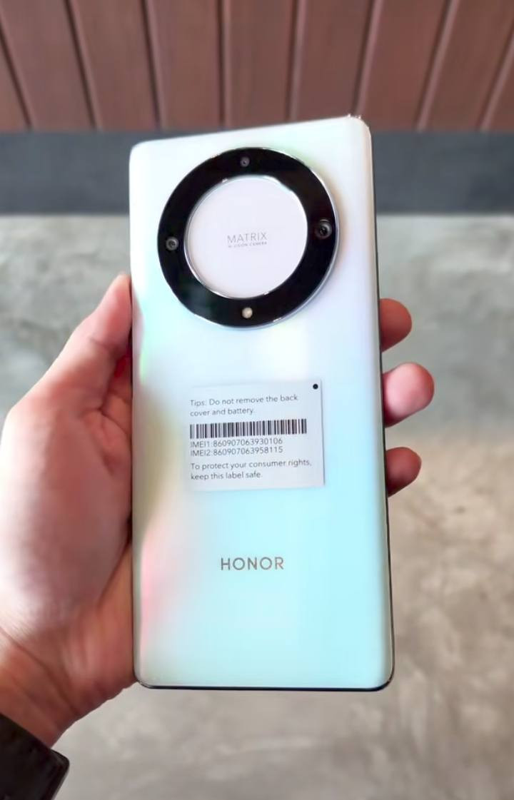 للبيع هونر x9a
للسعر 140
التواصل ***********
