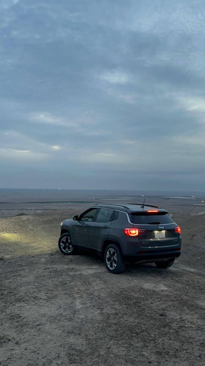 السلام عليكم جيب كومباس 2020 لمتد
وارد امريكي ضرر بنيد فقط 
ماشيه 124.000 
رقم بغداد راعيهه بصره ومكاني بصره 
السعر 135$ السياره فول مواصفات وبيها مجال حك الجيه 

***********
