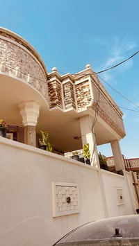 الخالدية حي المعلمين • ٣٠٠م • بيت للبيع