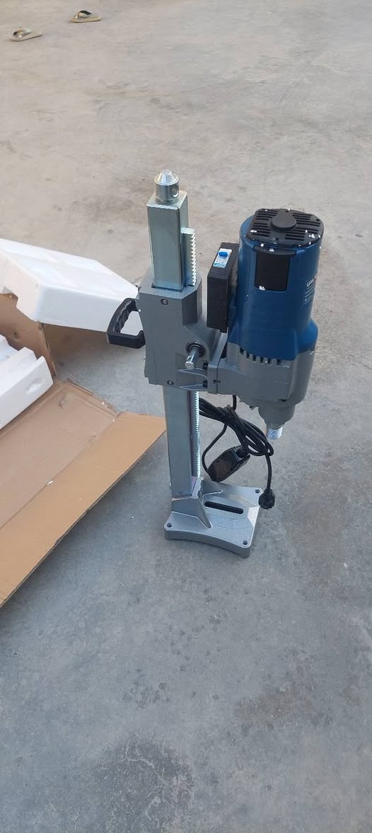 سلام عليكم خوان كور للبيع جاهز هوه وسكويراته ٢ ابو ٣انج و ٤انج سعر ٢٢٥وبيه مجال مشتغل ٥ثقوب فقط عل فحص ***********
