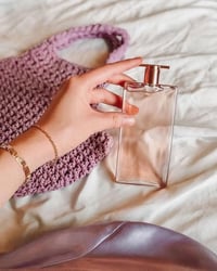 لانكوم ايدول • عطر نسائي • ياسمين فانيليا