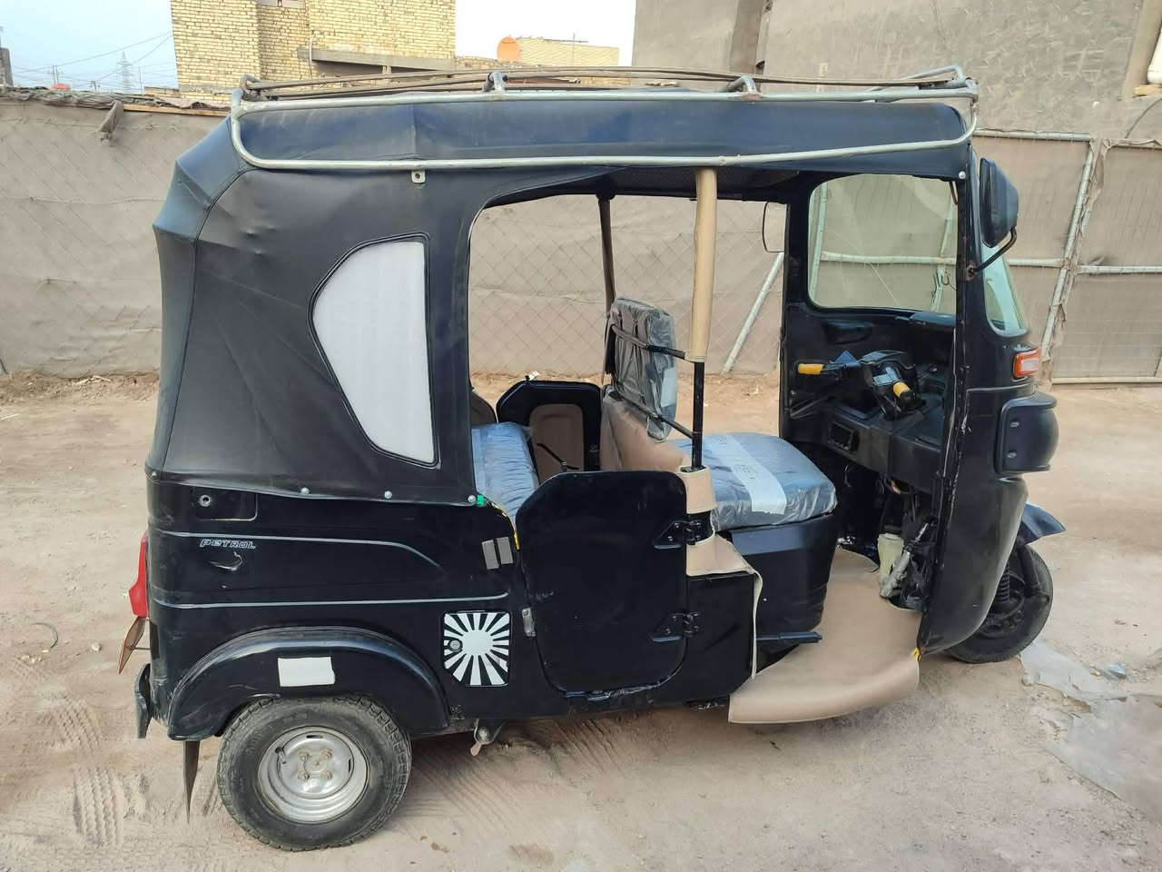 تكتك موديل 22رقم وسنويه تحويل مباشر الكشر شوفه عينك مكينه توني مجفته تجفيت شركه السعر خاص او اتصال ع الرقم *********** مكاني بابل القاسم
