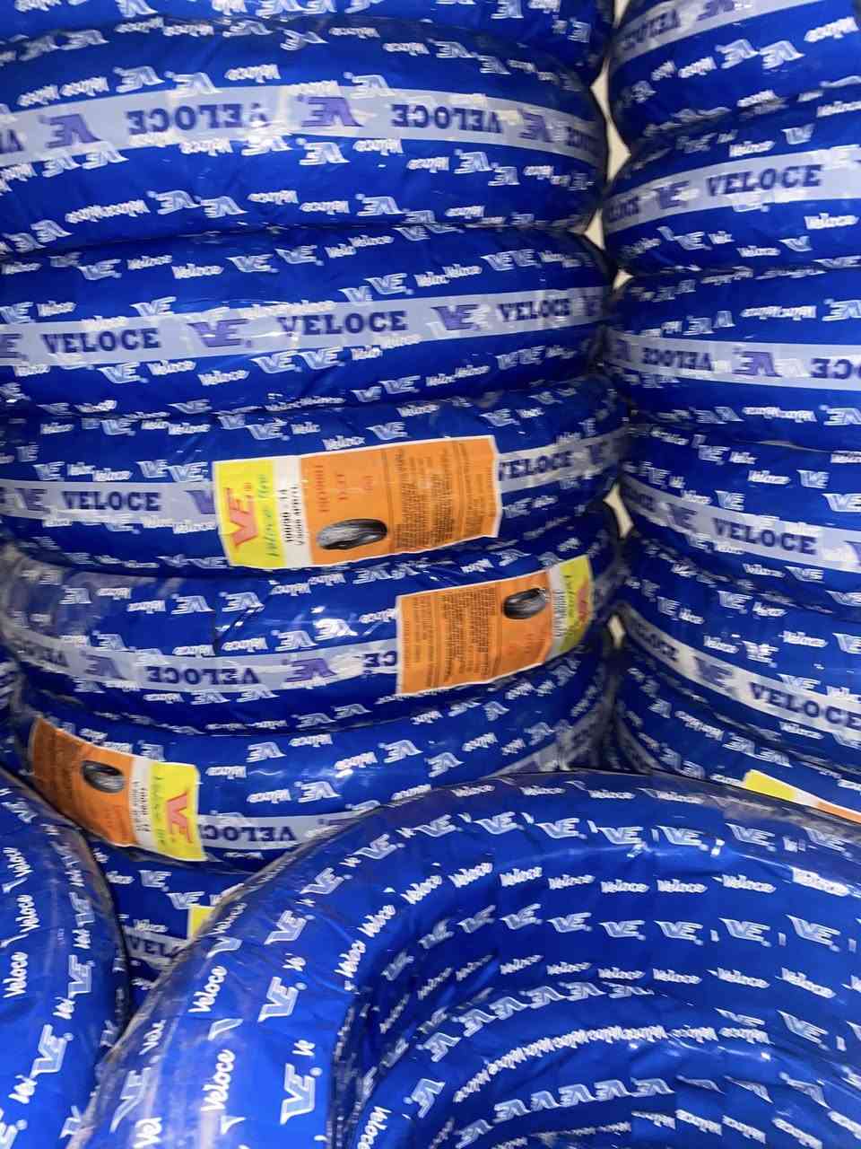 سلام عليكم تم وصول اطارات الدراجات النارية صناعة فيتنامي شركة فيلوسي ضمان سنة 

تاير110/70/12 فيتنامي 20000 
تاير120/70/12 فيتنامي 25000 
تاير130/70/12 فيتنامي 30000 
تاير 140/70/12 فيتنامي 35000 
تاير120/70/14 فيتنامي35000 
تاير90/90/14 فيتنامي 25000 
تاير 100/90/14 فيتنامي 30000 
تاير90/90/12 فيتنامي 20000 
محل جاسم الذهبي بغداد الكفاح هاتف ***********
