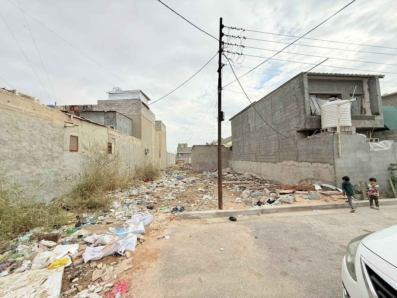 قطعه ارض  م150 متر زراعي قريبه ع شارع سبيس كامله خدمات شراي يتواصل عبر الرقم ***********
