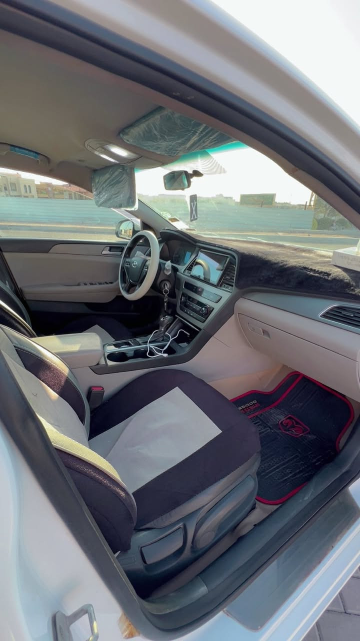 سوناتا مديل 2015 وارد امريكي مكينة GDI 2.4L
الحادث فقط باب السايق مثل ماموضح بالسونار بارد + صبغ 3انضمة قيادة + شاشة وتحكم ستيرن سيارة مكينه كير كفاله منضومة تبريد كاملة حدادية كاملة تخم تاير جديد + سبير سيارة جاهزة من كلشي وخير من الله واستخدام شخصي الملاحضات الي بيها صبغ مكشر شي قليل كلش بنيد وقمارة وصندوك وموضح بالصور + كلوب جك انجن بسبب الحساس وايرباك بسبب شريط الستيرن لااكثر شغلتهن بسيطة رقم ناصرية تحويل ثاني يوم مشروع وطني السعر 119 وبيها مجال مكان البصرة الاصمعي *********** ✅✅✅✅
