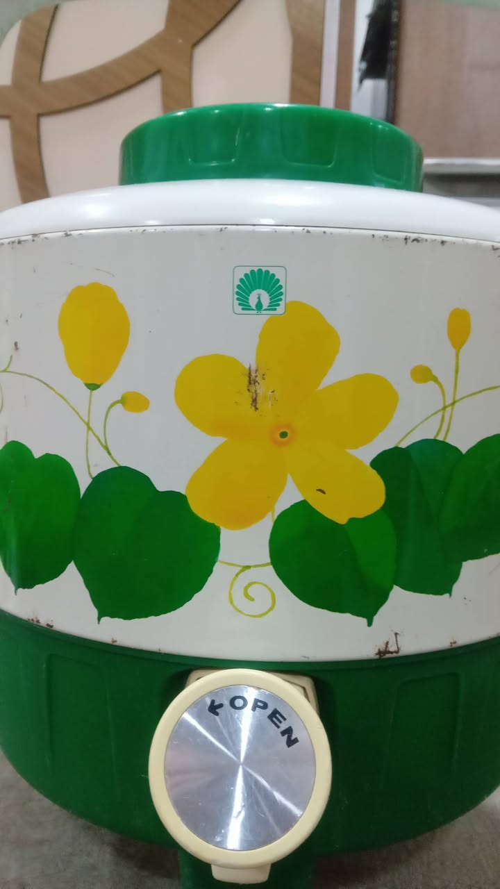 سلام 👋 عليكم 
للبيع ترمز ابو طاوز 6 لتر  ياباني اصلي إستيراد المنشاء 
نضافه عالية جدآ جداً 
ليرغب بل شراء يراسل الصفحة او تصال 
***********
