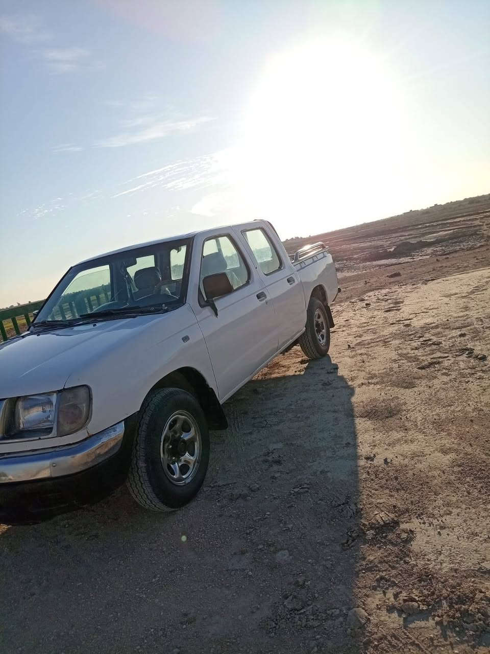 نيسان مديل 2000 مصبوغه عام مكفوله من الضربه ابيعه كومه حديد سنويه ال 29 تبريد تدفئه خير من الله كهربائيه كله شغاله السعر 68 وبيه مجال مكان الرميثه ***********
