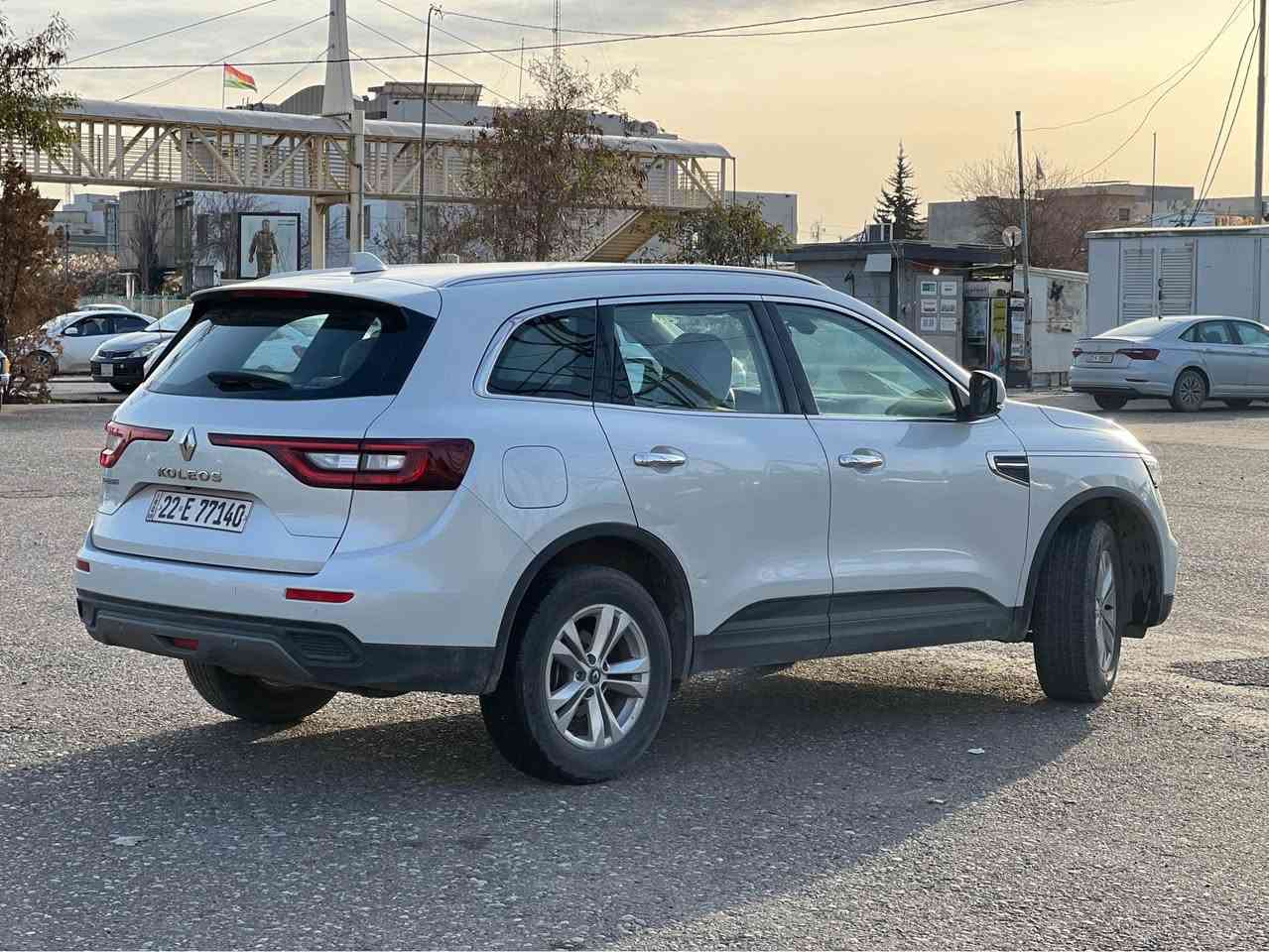 كوليوس موديل ٢٠٢٢ صفرى شةريكةى مهند هيچى نيه 
بؤياخ ٨٠ هةزار رؤشتوه
گيرو مةكينةو هةموو گيانى به شةرت
سعرى ١٥٩ معمالةيكى برايانه

كوليوس مديل ٢٠٢٢ صفر شركة مهند 
مابيها صبخ سيارة كلشي بشرط
0️⃣7️⃣5️⃣0️⃣8️⃣6️⃣8️⃣8️⃣4️⃣5️⃣8️⃣ أربيل, العراق
