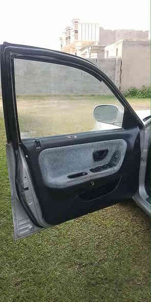 سلام عليكم ورحمه الله وبركاته
اخوان سياره سوناته توه للبيع 

السياره عادي مو اوتماتيك 

رقم الانبار 

بيه نقص فقط التبريد 

سياره خدميه ومرتبه 

***********

الانبار رمادي جزيره 
سعره ٤٥ وبيه مجال
