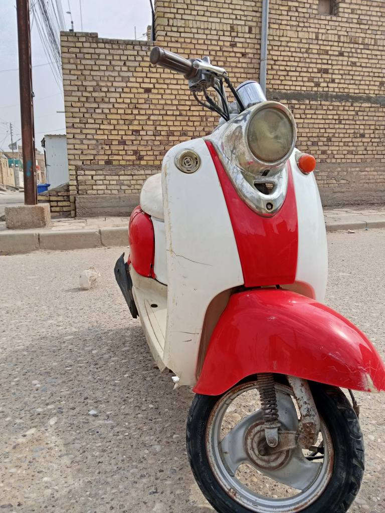 يا الله. 
السلام عليكم اخوان. 
دراجه يوماها (عبد الحليم). بحاله جيده 
الكهربايئات شغاله سلف هندر. 
لكن الكفرات بحاله تحت الجيده. 
والمكينه جيده جدا. 
ورقم الاتصال: ***********. عمارة, ميسان
