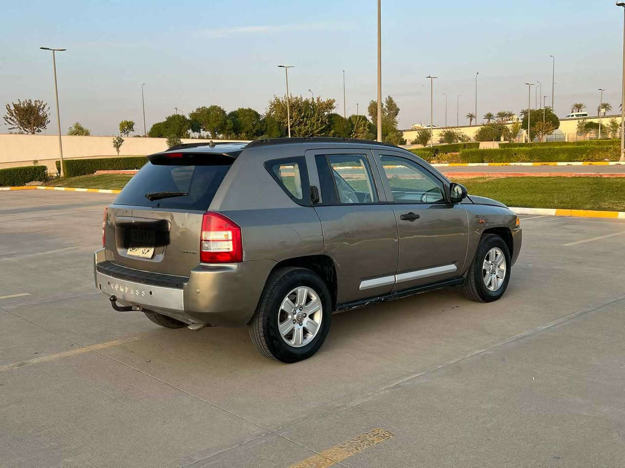 السلام عليكم
السعر فقط 71 📍ومجال
للبيع او مراوسه برقم شمالي جيب كومباس موديل 2007 محرك 4 سلندر حجم المحرك 2400 السياره فول فول مواصفات 1/1 السياره گير محرك طخم تايرات كله شرط كهربائيات كلها شرط السياره بيها 3 قطع صبغ بدون دواخل وبدون ضربه سياره جاهزه وحلوه تحويل تريد او وكاله حاظر وغرامات شرط السعر 71 ورقه ومجال وعليها 400$ دولار غرامه ينزل من السعر مكان السياره اربيل للتواصل الاتصال
***********- بي واتساب
***********- بي واتساب
*********** أربيل, العراق
