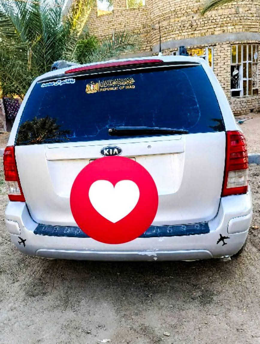 كيه هونداي   2007
سياره محرك كاز خير من الله نكره سلف تبريد شغال تدئفه شغاله سياره بيها ضربه جاملغ خلفي ماعابره والسياره   حلوه ماعايزه  شاشه تخم تاير جديد منضومه زنون  رقم بغداد سنويه بشهر  السادس تنتهي ب2026 
 السعر 110وبيها مجال للطيبين  مكان السياره رميثه سماوه مقابيل بانزين خانه دبيس ءللستفسأر اني خادم 
 ***********واتس
