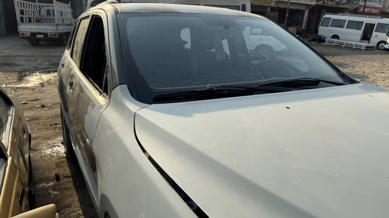 عندي جيب لاريدو فتحة جلد كاميرا حساسات خلفية إشارات بالمرايا
جاهزة من كل امور
كان بيها جراد لان لون اسود صبغناها عام 
صور واضحة قبل صبغ وبعد صبغ 
حادث امريكا كلين 
أبيع اقساط إلى موظف فقط
مدة اقساط ٢٠ شهر او سنة ونص
١٧٥ ورقة بالأقساط 
***********
