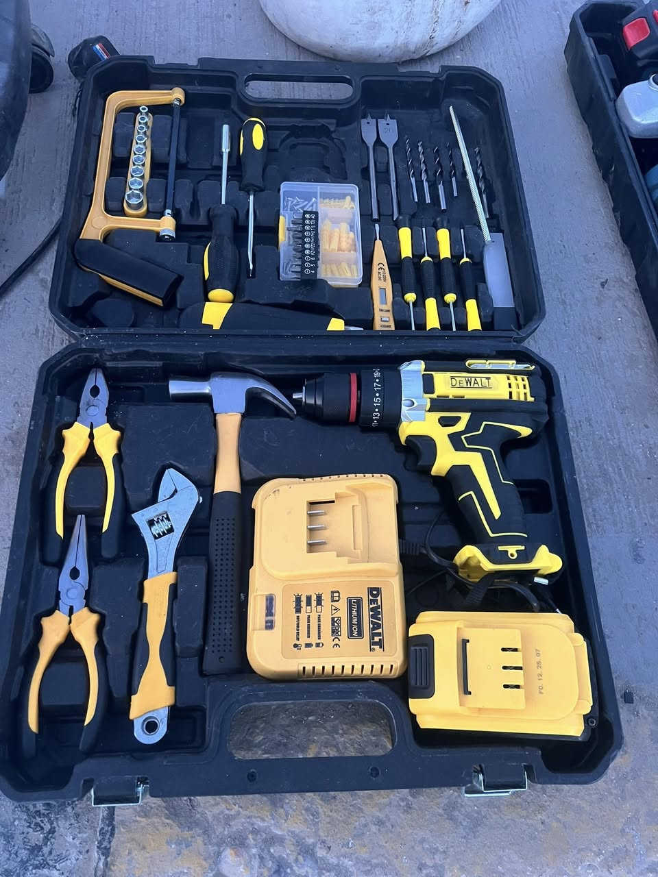 غراض للبيع نظيفات كلمن وسعره ***********
