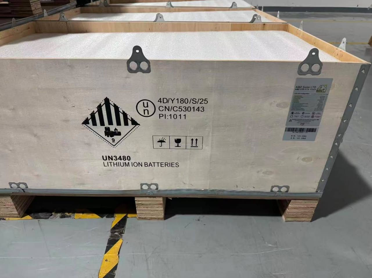 وصول وجبه من بكجات بطاريات الليثيوم كامله جاهزة من مصنع وبخلايا #EVE
الخلايا  الغنيه عن التعريف بقدرة 314A
حجمين متوفر 
حجم 15،3k نظام 51فولت 
حجم 8,4k نظام 25فولت  
🛑خلايا مفحوصه تيستات وصلت أكثر من ٣٠٠ امبير
🛑اكثر من ٨٠٠٠ دورة
🛑 ضمان ٥سنوات وموجوده شركة بلعراق 
🛑 بطاريه تحتوي على نظام إطفاء الحريق بداخلها
🛑 لا تحتوي على لحام مواصله الخلايا ب بازبارات مرنه لسهولة الصيانه
🛑ممكن اصير عامودي وافقي
🛑 نوع bms jk200A
🛑قاطع mccp مع كيبلات DC حراري قطر 35ملم
🛑تتوافق مع جميع الانفيرترات العالميه
🛑عمق التفريغ ٨٠٪
🛑 جمله ومفرد
بغداد القاهره 
وموجود نقل لكل العراق 
***********
