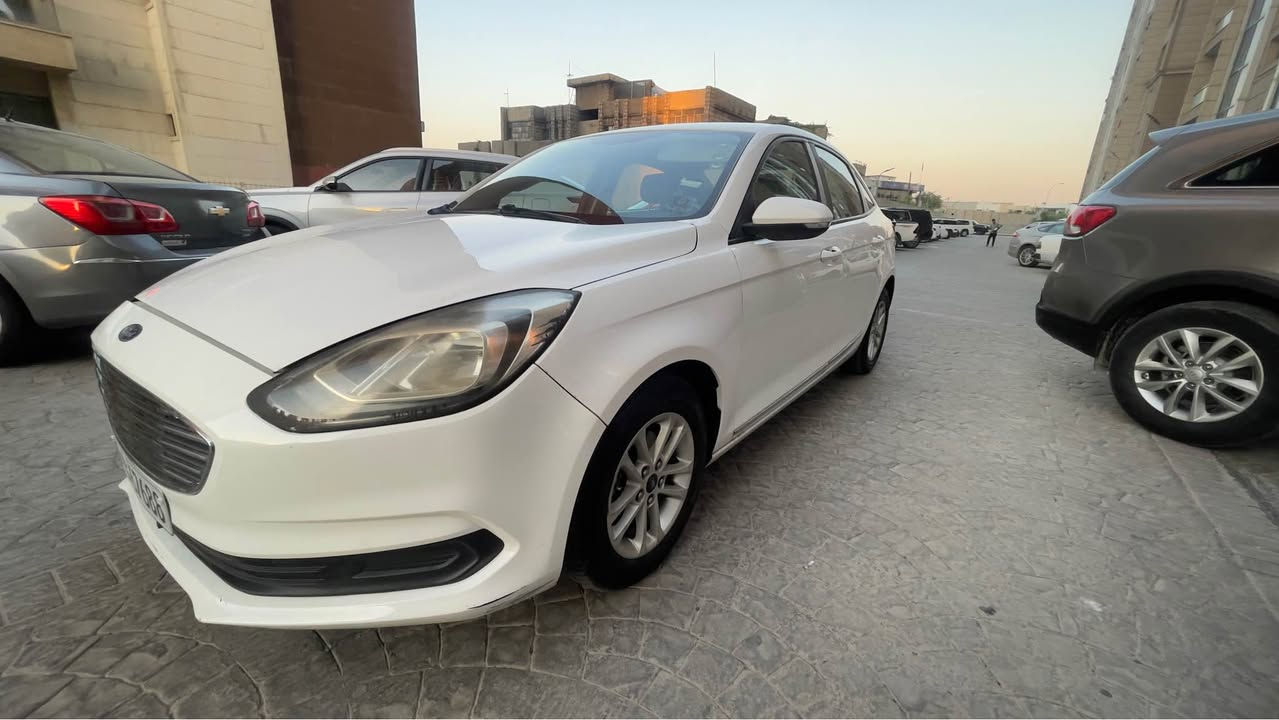 ford escort 2020
تەنها چاملغی بۆیاغە بەبێ ژوورێ و بێ ئێرباگ
سفری شەریکەی هەولێرە خلیجیە
شاشە گەورە
کامێرا
رادار
تحدید سورعە
٥٠،٠٠٠ رۆیشتوە 
*********** أربيل, العراق

