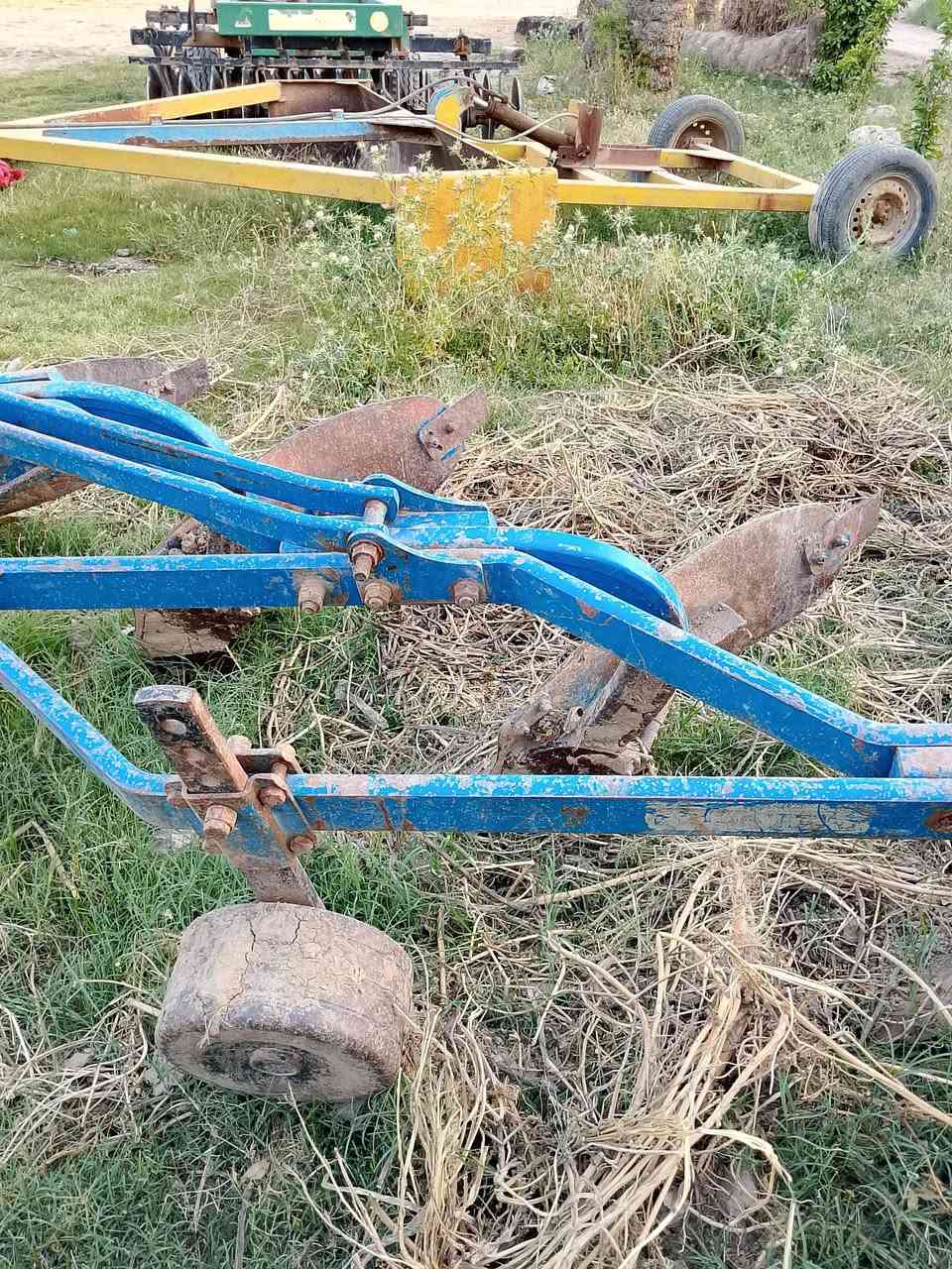 فدان رباعي 14ايدن للبيع مكفول كفاله عامه الشراي يتصل رقمي ***********رقمي ثاني‏‪0787 534 7673‬‏
