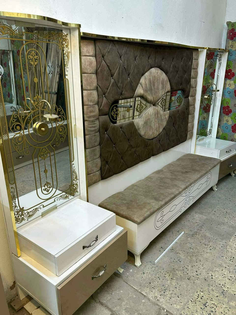 غرفه تركي 8قطع خشب بلوك تركي اصلي برغي وجوي حديد نظافة 95 واصل شد او نقل


**إذا كنت صاحب هذا الإعلان وتريد حذفه لأي سبب، رجاءا أرسل رسالة إلى الدعم الفني**