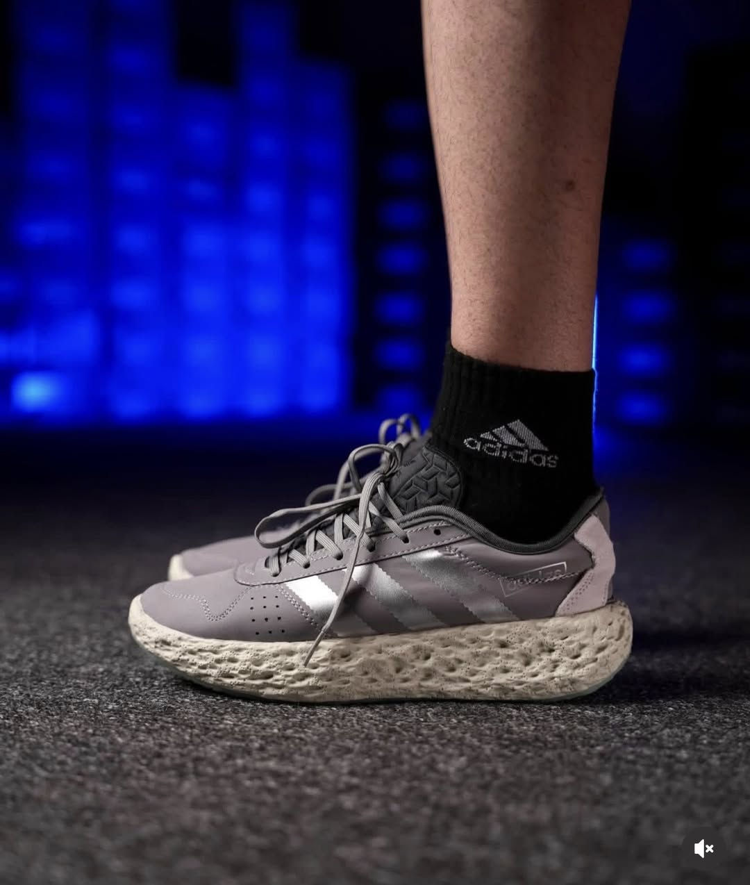 تراشوز قياس 43 درجه اولئ
خفيف بلحركه مطاط 
لون رمادي مستعمل قليل جدا
السعر 40 الف مع توصيل


**إذا كنت صاحب هذا الإعلان وتريد حذفه لأي سبب، رجاءا أرسل رسالة إلى الدعم الفني**