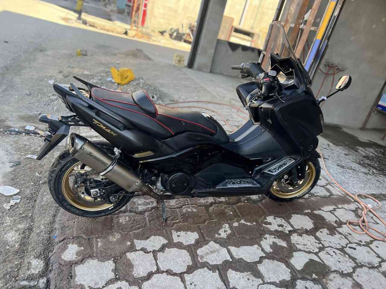 سلام عليكم شباب تي ماكس 15 بلاك ماكس دراجه جديده وخير من الله ستفسار عله ***********
