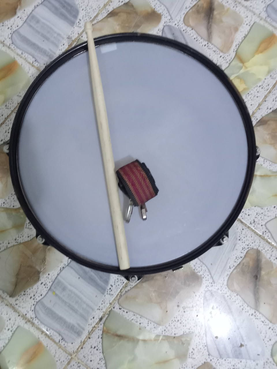 السلام عليكم نقارة سايدرام سل ستيل اصلي أشعة جديدة مع مضرب خشب واحد وحزام عنواني ناصرية قضاء النصر شارع 40 سعر 35الف قفل


**إذا كنت صاحب هذا الإعلان وتريد حذفه لأي سبب، رجاءا أرسل رسالة إلى الدعم الفني**