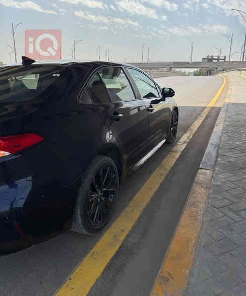 سلام عليكم 
تويوتا كرولا 2023 فئة se
فول للاخير عدا الفتحة تشغيل عن بعد حتى 

السيارة خير من الله وحلوه ممشاها حلو 
ماشية 22 
السيارة رقم اربيل باسمي مو باسم شركة 
تحويل ثاني يوم 
ضررها الجاملغ جهة السائق وتلث أصابع بباب السايق فقط تفاصيل أكثر ورقم شاصي راسلني او اتصل : ***********
السعر : 175$
مكان السيارة بغداد
