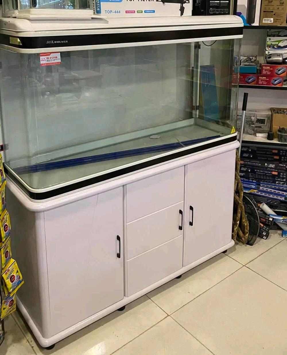 حوض سمك للبيع جديد غير مستعمل 