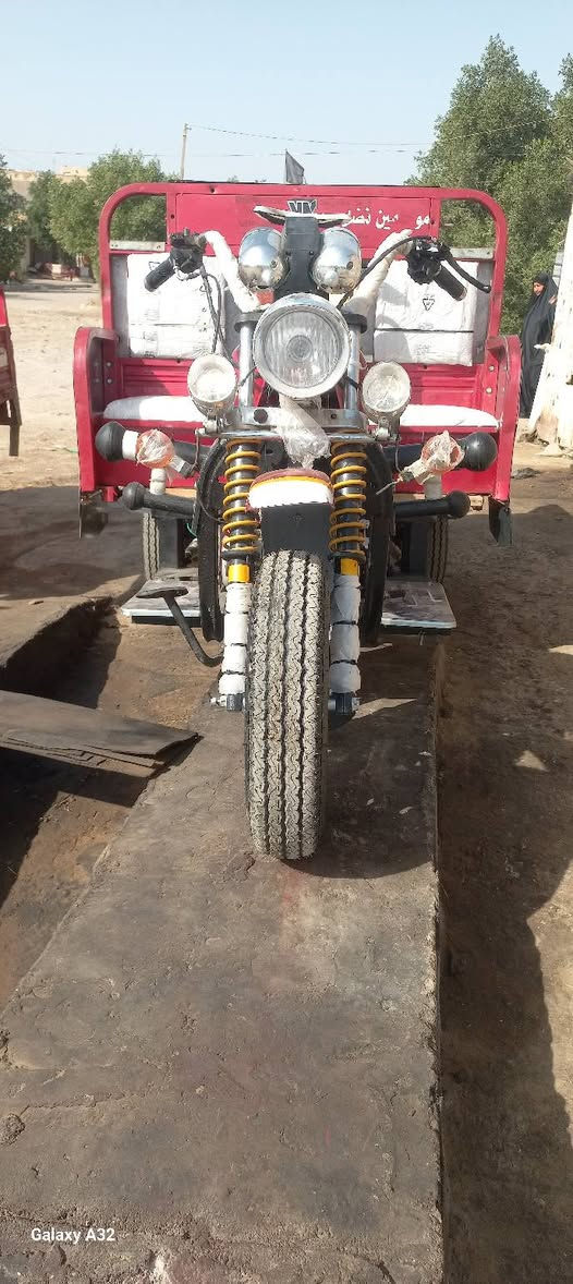 السلام عليكم
ستوته سلطان للبيع موديل ١٨الشاصي مكفول المكينه مجفته البدي مصبوغ للحلا وكيله سيد خلدون 
مكانه العماره القادسية  السعر اتصل الرقم ***********#*********** رجاء المو شراي لا يخابر ولا يراسل
