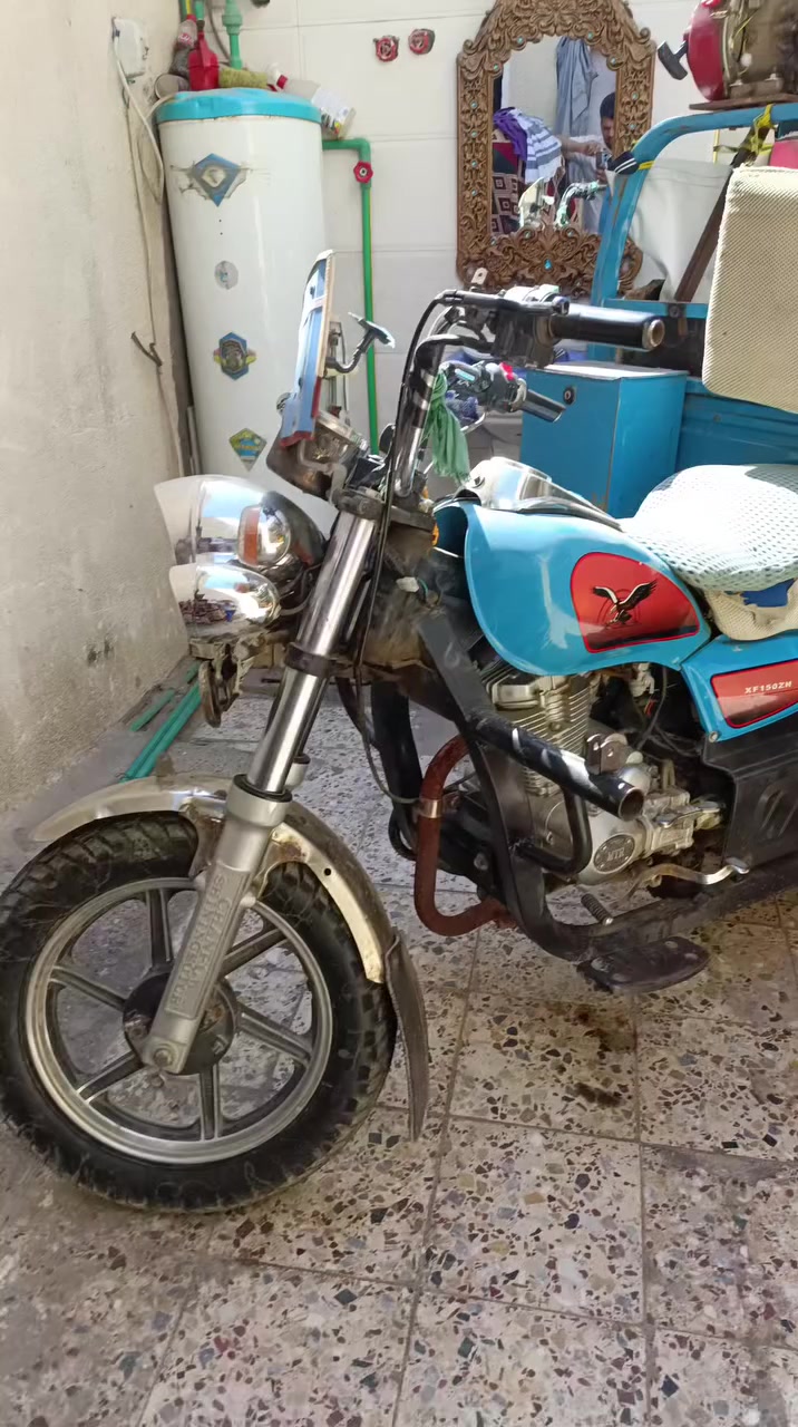 السلام عليكم ستوته موديل 21 اوراق اصليه مال سمج كامله او تريد ابيعلك بدون حوض سمج وروبن المكان( بغداد مدينه الصدر)
الرقم ***********
