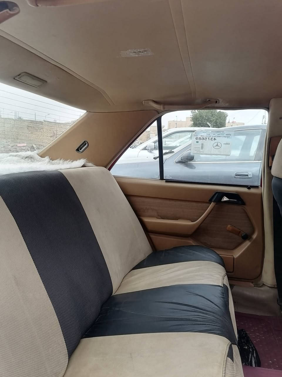 مارسيدس دب للبيع رقم واسط مشروع وطني بأسمي 
مكينه محور اثنين ونص 
منضومة تبريد كاملة العام شادها 
السعر 58 وبيها مجال 
للاستفسار اكثر واتساب *********** 
مكان السيارة ذي قار الشطرة
