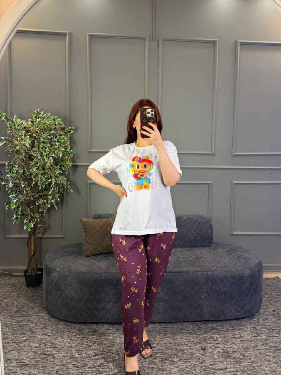 كوني دومآ متألقة 🎩
أجمل الموديلات  👗
جديد وحصري 

تراك  نسائي  

خامة التشيرت فانيل زبدة البجامة كريشة   شرط الفحص

فري سايز  لحد ٩٠ كيلو


**إذا كنت صاحب هذا الإعلان وتريد حذفه لأي سبب، رجاءا أرسل رسالة إلى الدعم الفني**