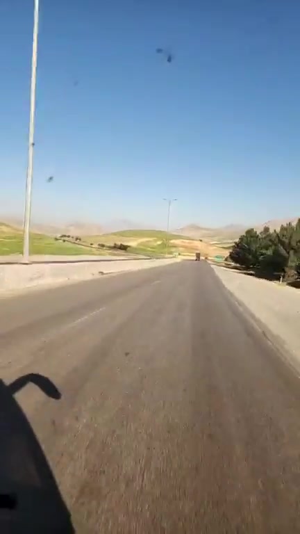 متوجهين الى ارض الوطن 
متمنين سلامه لوصول
كروبنا الثاني عكب باجر يوم الاثنين 
*********** وت ساب 
*********** وت ساب 
سيد علاء الحسيني
