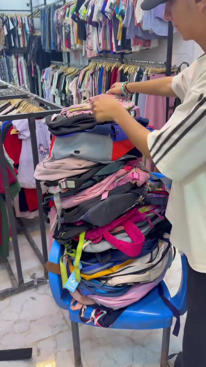 نموذج من جنطه مدرسي


**إذا كنت صاحب هذا الإعلان وتريد حذفه لأي سبب، رجاءا أرسل رسالة إلى الدعم الفني**