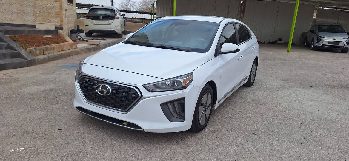 هيونداي هايبرد  موديل ٢٠٢٢ ،
سيارة مميزة جداااا 
، ماشية ١٠٠ الف فقط 
 ما زالت حرة بدون جمرك 
السعر ١٥٥٠٠ مجمرك 
كلين تايتل 
للتواصل ٠٧٨١٢٢٢٩٨٦


**إذا كنت صاحب هذا الإعلان وتريد حذفه لأي سبب، رجاءا أرسل رسالة إلى الدعم الفني**