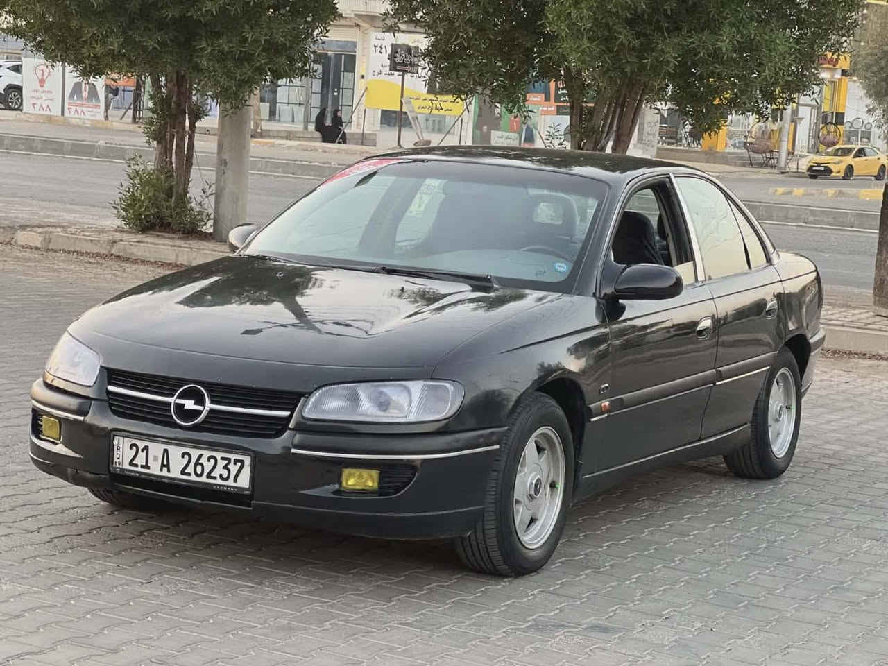 سلام عليكم تحيه طيبه لكل المتابعين الأعزاء 🌹
من رخصه ألادمن المحترم (للبيع فقط ) 
***********
أوپل بزونه موديل 95 رقم سليمانيه محرك مسكر  حجم 2000 كيرأوتوماتيك بدون اي ضرر أو طخه أو خياس مصبوغه عام لجماليه فقط مكفوله سياره من دعاميه لدعاميه رقم وسنويه جديد لحد (2029) بأسمي  شرط التحويل او وكاله 
التفاصيل / 
كيرو محرك شرط كفاله لاصرف لابخار 
تبريد ثلج 
صدر امامي خلفي جديد 
قفل مركزي سنتر لوك
تخم تايرات جديد 
اي بي اس شغال 
ويل كب 
دبل ايرباك 
جام كهرباء 
پاتري جديد 
كهربائيات كلهه شغاله بدون اي نقص 
وسياره احلى من صور هوايه 
واعتذر ماجاوب الخاص وتعليقات لان ممتواجد علنت الشراي يتصل ويدلل مكان سياره / خانقين سعرهه .......47
وبيهه مجال قليل حك الجيه اخوكم علي عدنان
