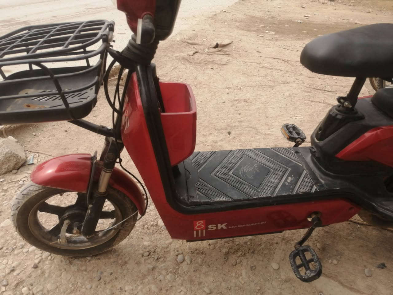 دراجه شحن للبيع اخو جديد كلو شغال بطاريات نظيفه حيل كهربائية شغاله السعر ١٨٠ الف


**إذا كنت صاحب هذا الإعلان وتريد حذفه لأي سبب، رجاءا أرسل رسالة إلى الدعم الفني**