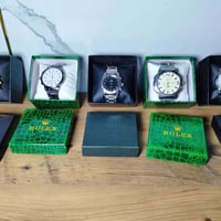 ساعات كشخة • عطور ثابتة • توصيل لباب