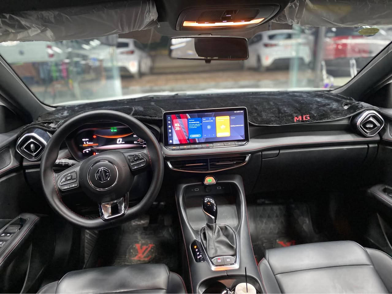 ئێم جی  MG GT 2025 Sport
تەنیا 12 هەزار ڕۆیشتووە.هیچی نیە.
مواصفات.بەصمة.برێك کارەبایی.
شاشەو كاميرا.لايت.زينۆن.
مكان  أربيل.   ١٠٠ متری معرض تۆپ کارس 
سعر 117$ورقة   موبایل    *********** أربيل, العراق
