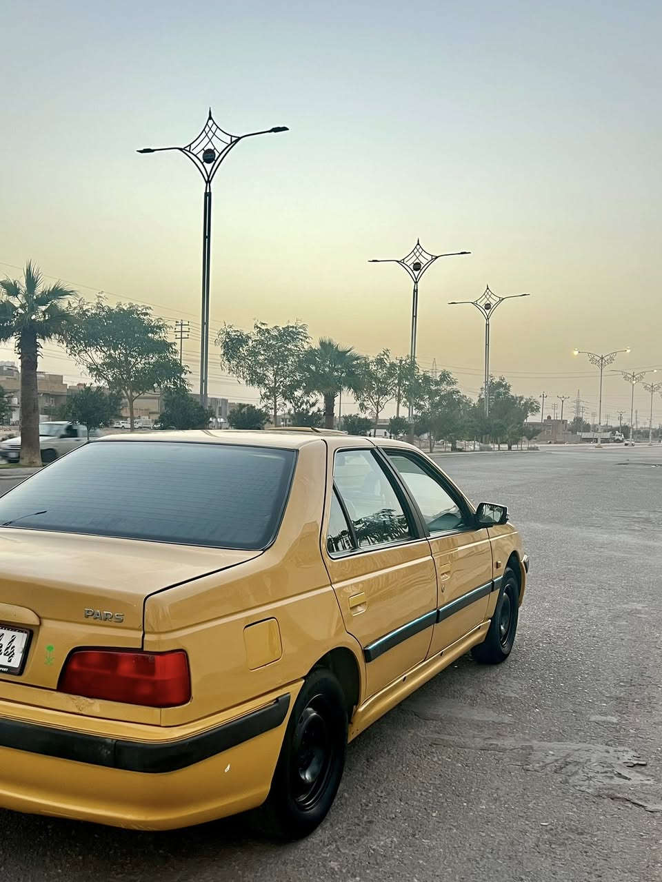 السلام عليكم شبابنه الطيبه بيجو بارص (2015) رقم بغداد الدولي الجديد مكينه كير خير من الله لاتنقيص لاتبخير تبريد شغال دواخل شوفة عينك جديده باتري جديد حداديه نضيفه البنيد طاير ومبدل وجاملغ امامي مبدل اثر شخوط بدون اي ضربه تجي وتشوف وبيها بارد بالجاملغ الخلفي صفحة السايق كلش حلوه السياره عالي زنون كهربائيات شغاله 41 وبيها مجال مكاني كربلاء المقدسه ***********
