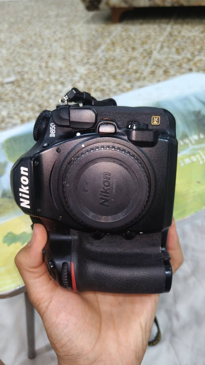 نبكةن D850 نظافة 99% شترها 12 الف اخو الجديد سعر 1750


**إذا كنت صاحب هذا الإعلان وتريد حذفه لأي سبب، رجاءا أرسل رسالة إلى الدعم الفني**