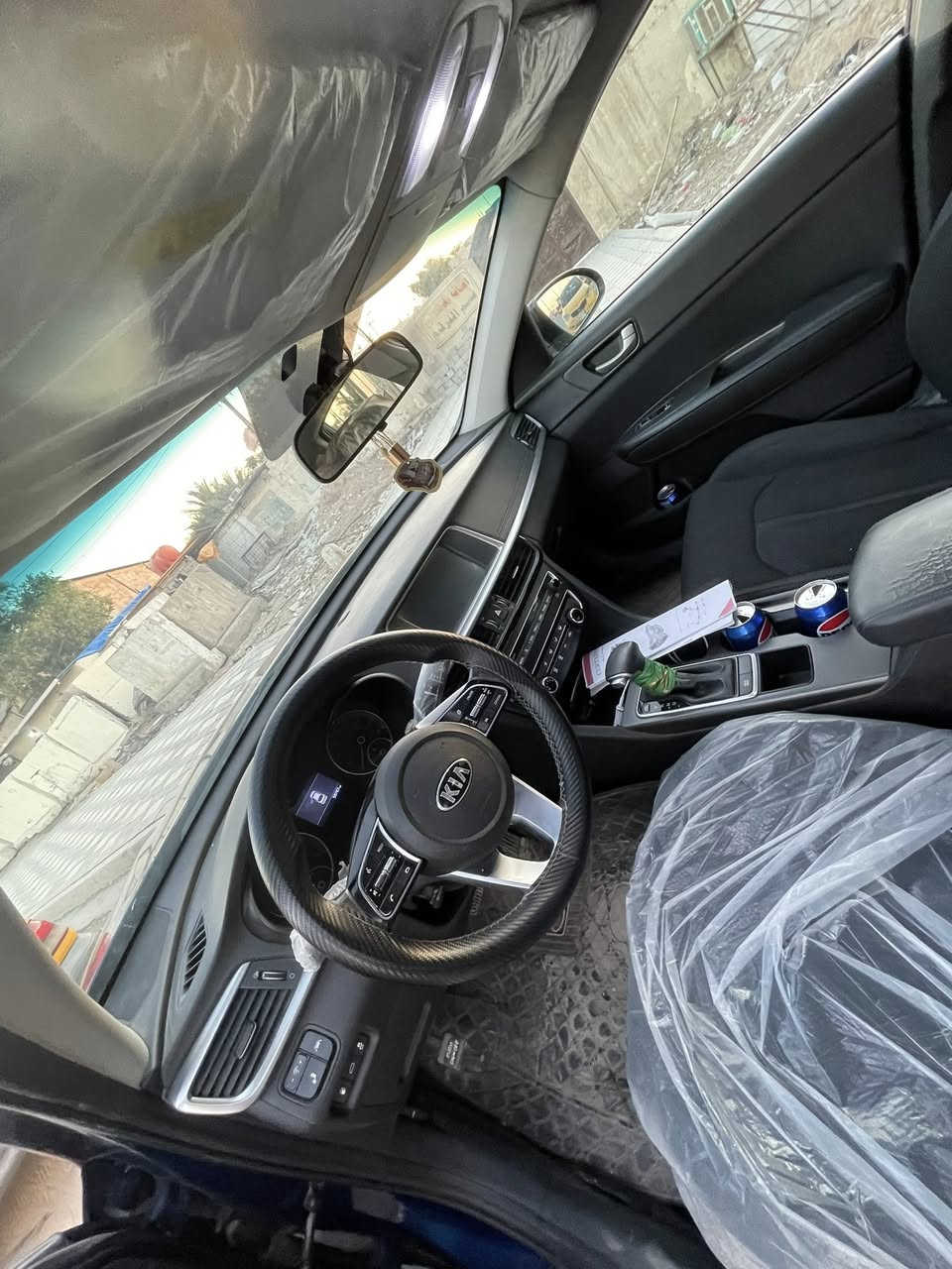 السلام عليكم اوبتيما
موديل 2020 

للبيع وارد امريكي حادث خلفي جاملغ ولباب

بجم كبس علئ وضع الشركه 

كير مكينه كفاله 

سياره جديده ماشيه 62 ميل 

المواصفات 👇🏻👇🏻

اشاير مري 

رادار امامي 

رادار جانبي 

لد ايل ايدي امامي 

لايت زينون 

فول تحكمات ستيرن 

شاشه اعطال كبيره بلادي 

مثبت سرعه  وبعد بيها مواصفات 

رقم بغداد باسمي تحويل ثاني يوم 

العنوان بغداد 

***********
مستعجل عل بيعاتها  السعر 120 وبيها مجال
