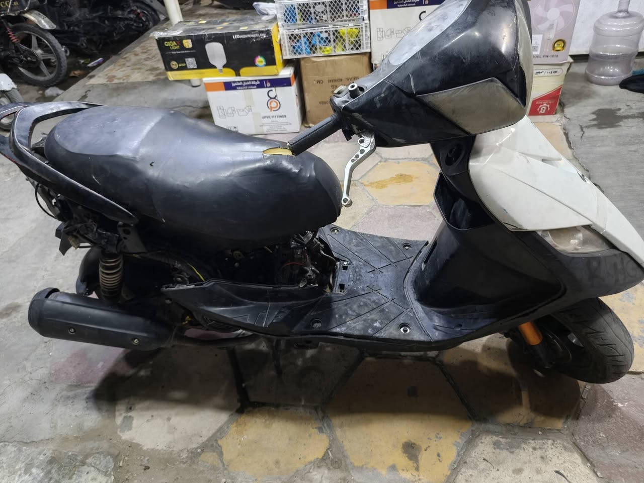 سلام عليكم دراجه ثعلب GTR  140 البيع دراجه شغاله نكره مكينه 58.5 ونص خير من الله سلف 58 أبو الشياش جديد باتري جبير جديد كهربائيات كلهه شغاله كلجات رياضي قايش جديد صدر رياضي ملقط قطره رياضيه يدات بريك وسكليتر صالنصه بلاديه نقص صفاح واشاير قبق مازصده الخلفيه موجود  
البيع مكاني بغداد الشعب رقم الاتصال ‏‪***********‬‏

