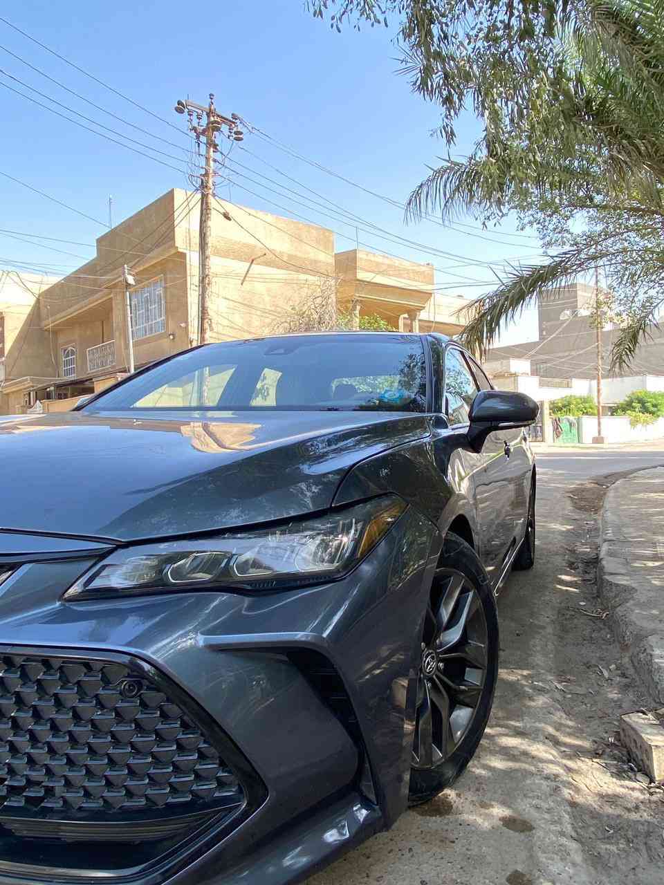 افلون 2019 XLE فول محرك 3.5 بانزين رقم
السعر 195 ورقة قفل 
 بغداد ابسمي رقم جديد ماشية 75 الف ميل

الضرر خفيف جدا فقط بنيد وربع الجاملغ وصور الحادث بل منشور 

الموقع بغداد 

السعر 195 ورقة قفل سعر نهائي 

الاتصال على ***********
