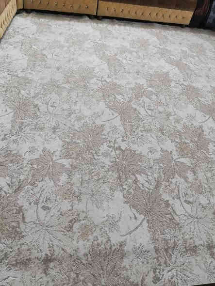 كابرت جديد والله هسه اخذتو ومارهم عندي قياسوا 9 في 4 احسبوا ب 150 الف ***********
