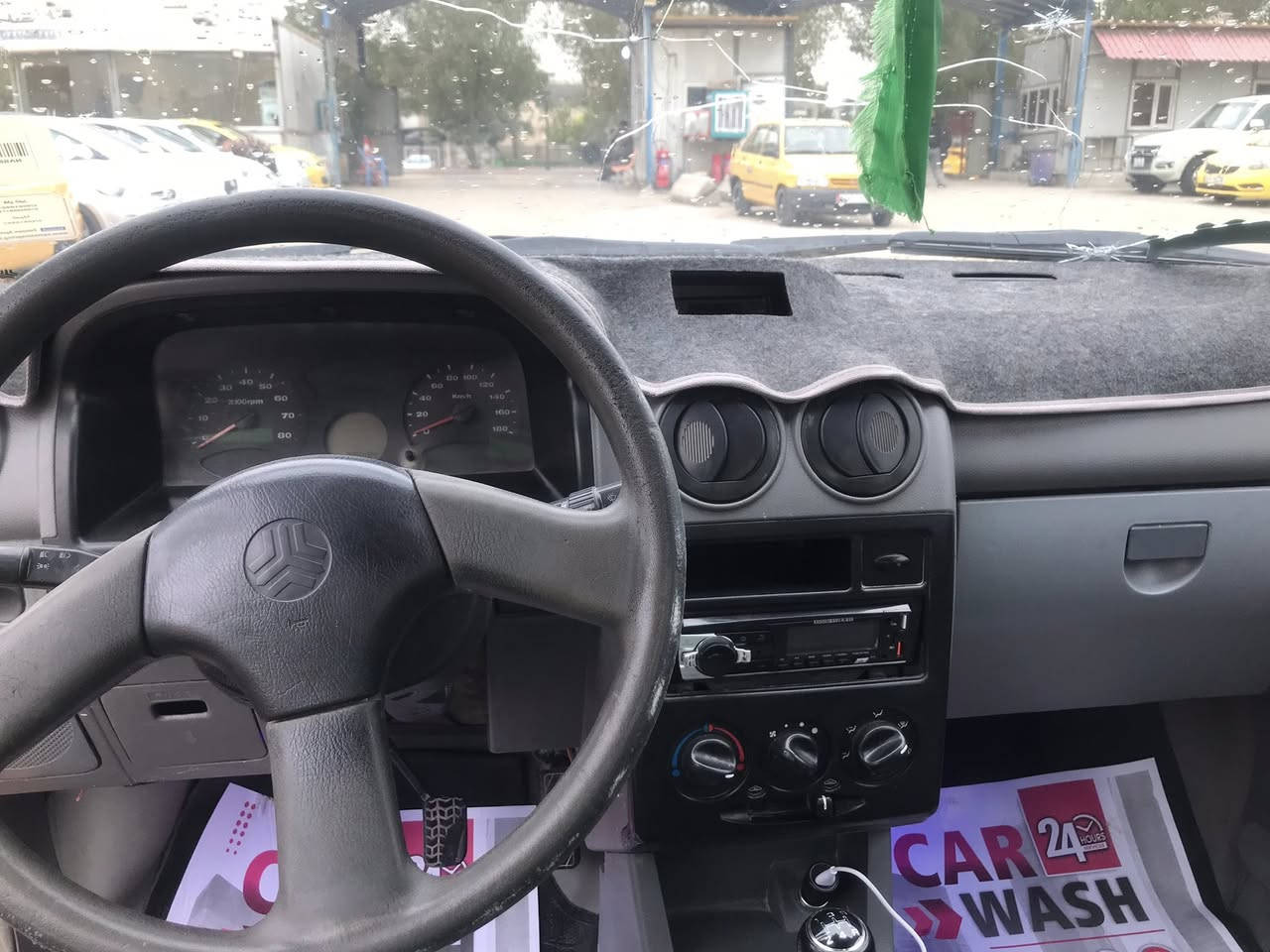 سلام عليكم اخوان سايبه موديل ٢٠١٣ مبدل بيها فقط جاملغات اماميه وعندي القديمات خايسات السياره خير من الله كير ومكينه مكفولات والكشر نضيف شوفت عينك السعر ٢٨ وبيها مجال


**إذا كنت صاحب هذا الإعلان وتريد حذفه لأي سبب، رجاءا أرسل رسالة إلى الدعم الفني**