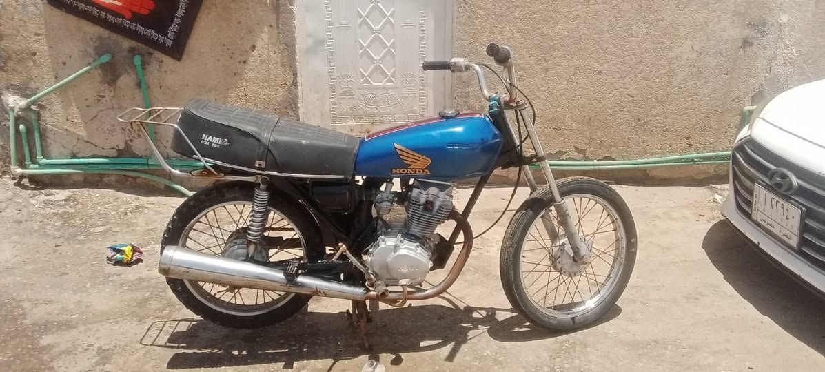 البيع سعر 300.     ***********
