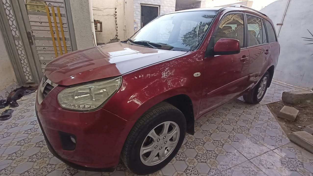 السلام عليكم تيكو موديل 13 مكفولة من الضربه والصبغ العام بيهه بس رشات صبغ تجميل  خفيفه أثر تلگيط خياسات بسيطه مكينه وكير بلاد كهربائي جاهزه من كلشي سنويه مجدده لحد 30 بسمي مكان السياره بالشطره والسعر 57 وبيهه مجال تلفون *********** او***********
