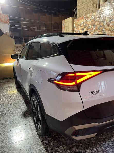 السلام عليكم سبورتج موديل 2024دخول جديد فول مواصفات كيا سبورتج موديل  2024 اكس لاين
فول فول مواصفات

سعر 206. بدون رقم 
سيارة جديدة

وارد امريكي 

مواصفاتها :-

1. محرك 2500 

2. كير 8 نمر

4. بانوراما

5. بصمة : تشغيل - ابواب - صندوك

6. صندوك كهرباء

7. شاشة كبيرة على طول الدشبول دجتل كامل 

8. كيجات الكترونية متغيرة حسب الوضعيات

9. انظمة القيادة : سبورت - سمارت - نورمال

10. كشنات جلد اسود

11. كراسي كهرباء فول تحكم مع كشن ميموري 

12. اضواء ترحيب عند الاقتراب مع ترحيب داخلي عند الصعود او المغادرة

13. شحن وايرليس

14. منافذ تايب سي عدد 3 مع 2 في الكشنات ومنفذ يو اس بي ومنفذ جداحة

15. هاند بريك بصمة

16. اوتو هولد

17. كاميره خلفيه دواره 

18. فول رادارات امامية وخلفية وجانبية

19. تحديد مسار ذكي

20. قيادة أليه ذكية

21. نقطة عمياء

22. كروز سرعة

24. سستم صوت هارمان كاردون 

26. خزن كشن سائق ميموري وضعيتان

27 وضعيه تغير صوت المحرك

28. اشاير بالمري

29. تشغيل عن بعد

30. شاشة لمس متغيرة لتحكم الميديا او لتبريد

31. ستيرن فول تحكمات

السياره فول ١/١
*********** بغداد الامين
