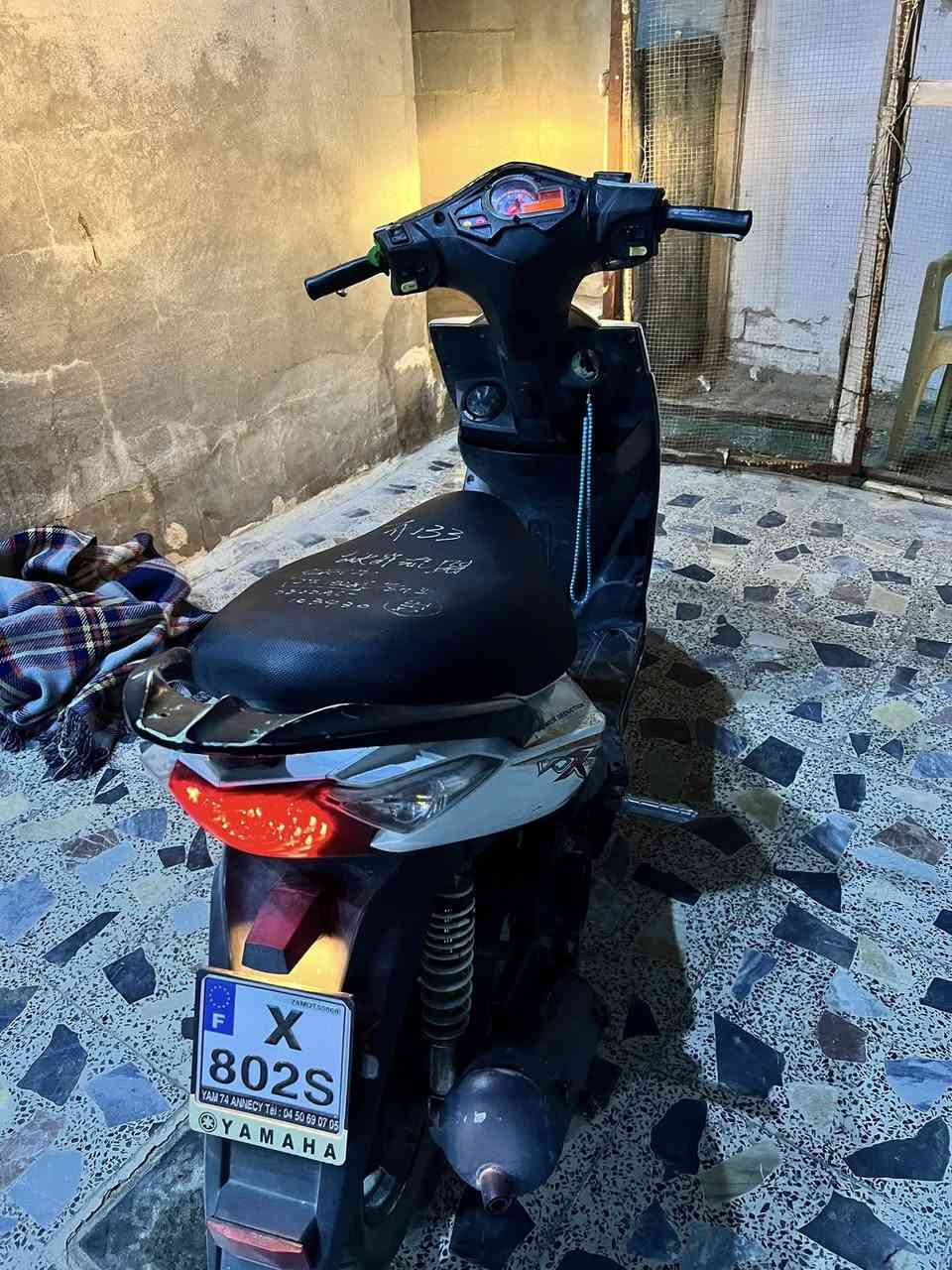 دراجه للبيع سعرها 300 بيه مجال لي اشتري
‏يراسلني على رقمي ***********￼
